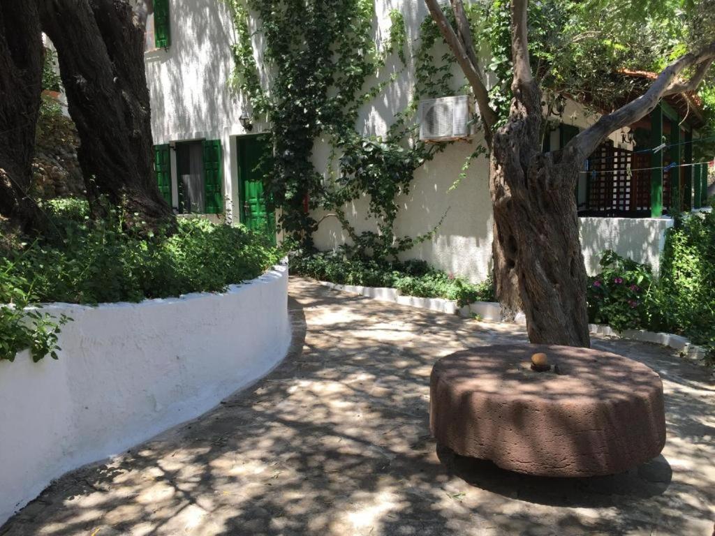 Studios Limnionas Marathókampos Exterior foto
